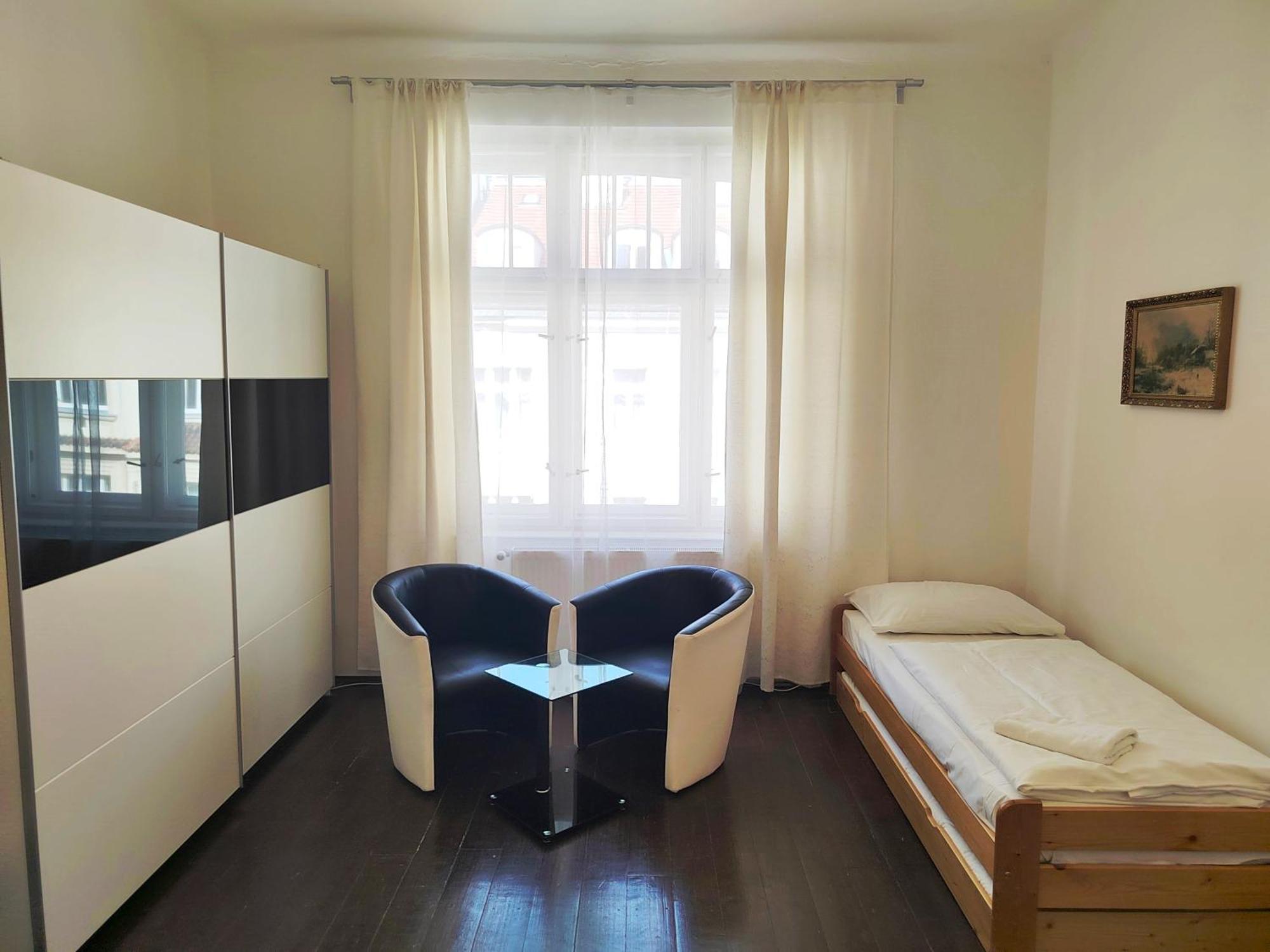 Tower Apartment Прага Екстериор снимка